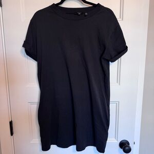 Theory tshirt dress with pockets size m 100% cotton